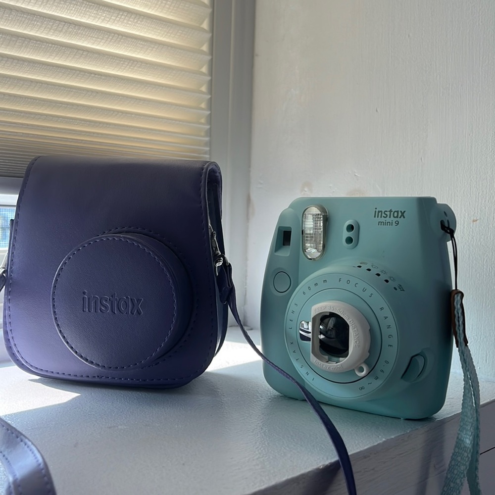 Polaroid camera and case